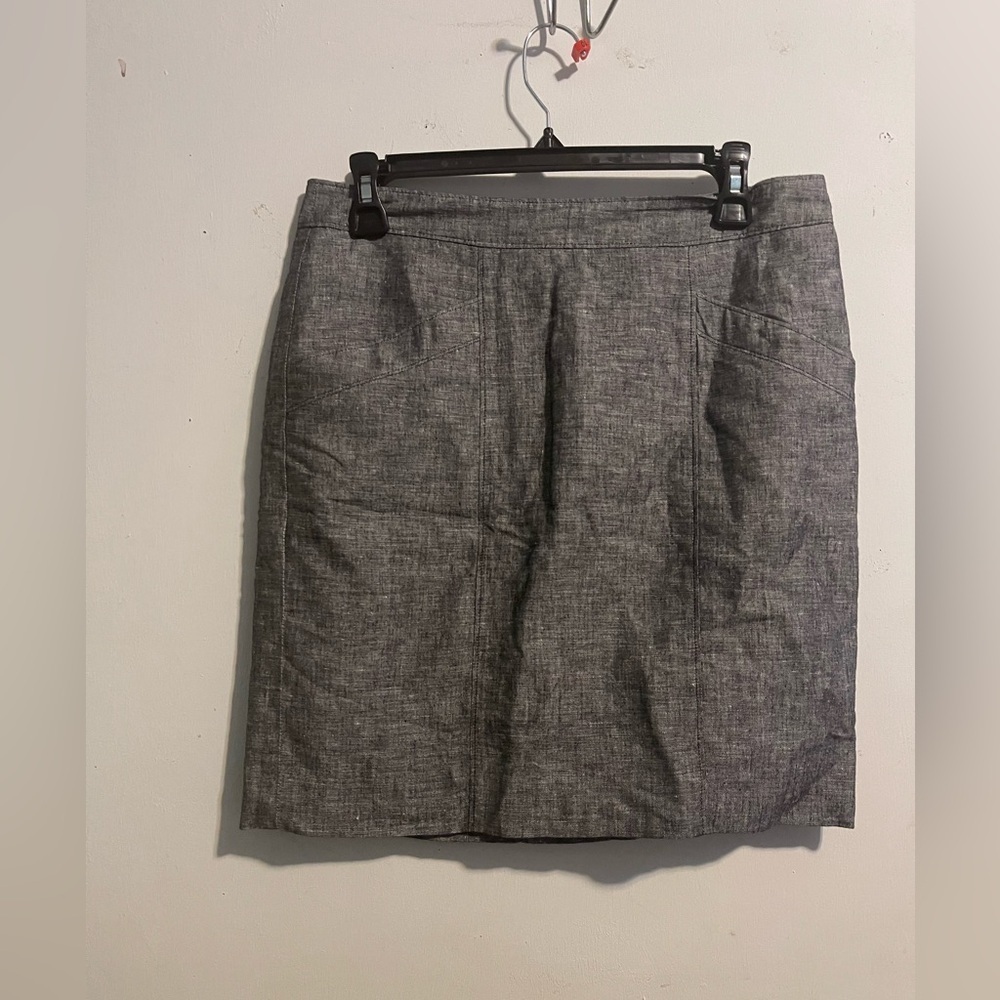 Ann‎ Taylor Gray Knee-Length Pencil Skirt for Work